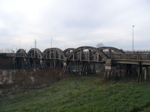 Ristrutturazione ponte ciclo-pedonale sul fiume Livenza
